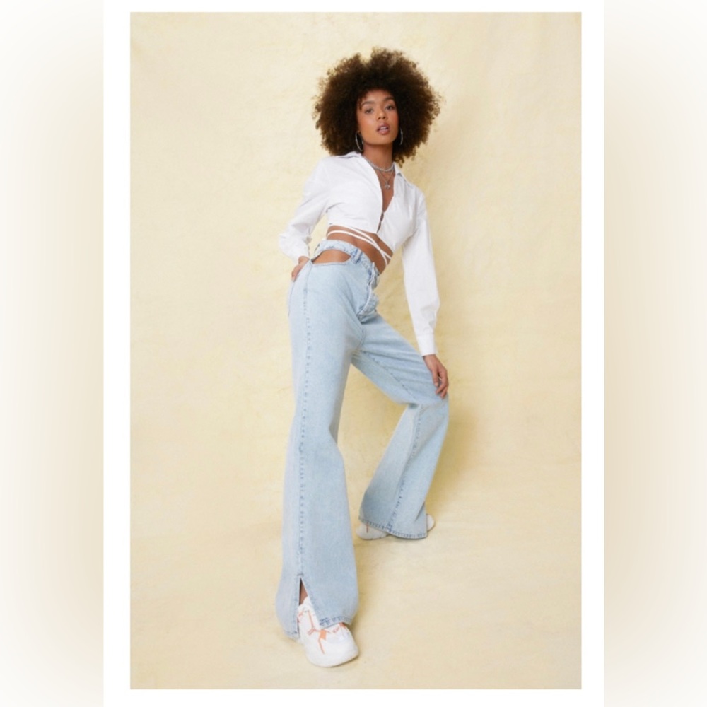 Cut Out Split Hem Wide Leg Jeans Us size 6